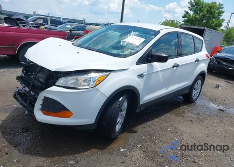 2016 Ford Escape S из США, поврежденный, VIN 1FMCU0F73GUA92127